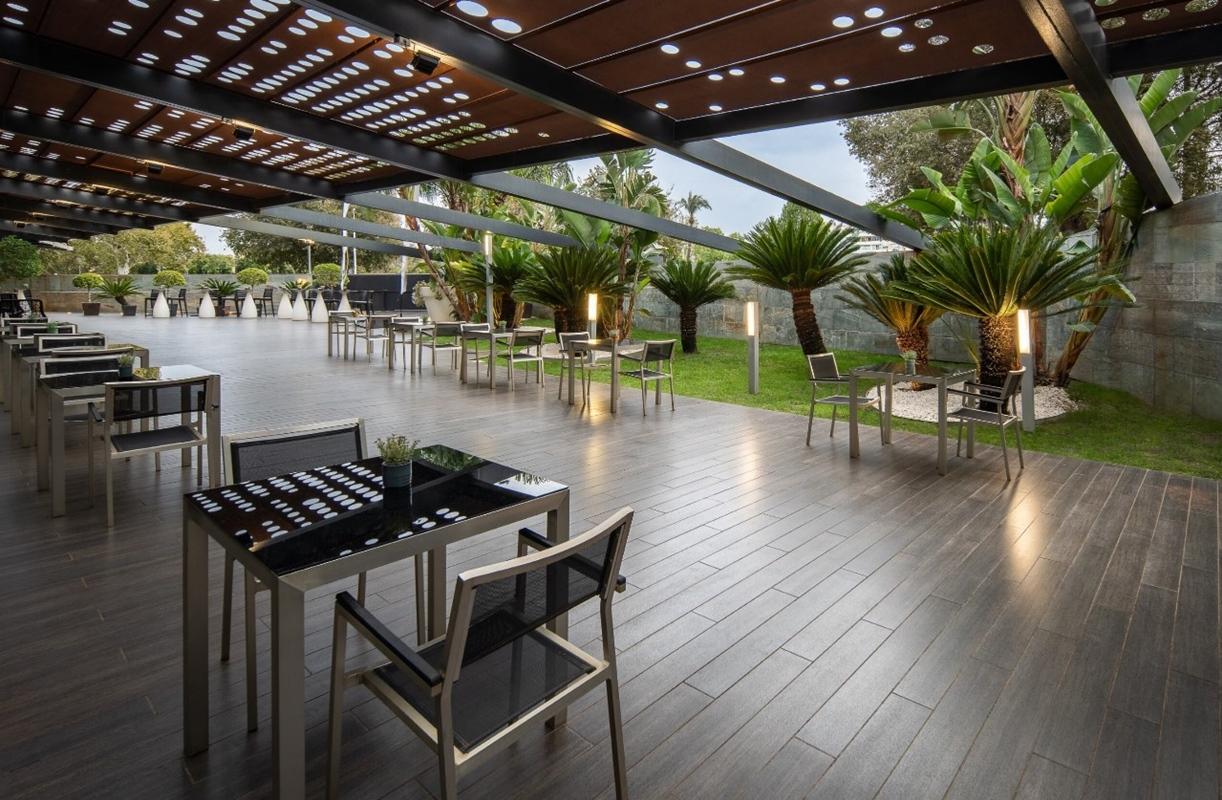 Eurostars Palace Cordoba Ngoại thất bức ảnh The Sky Bar