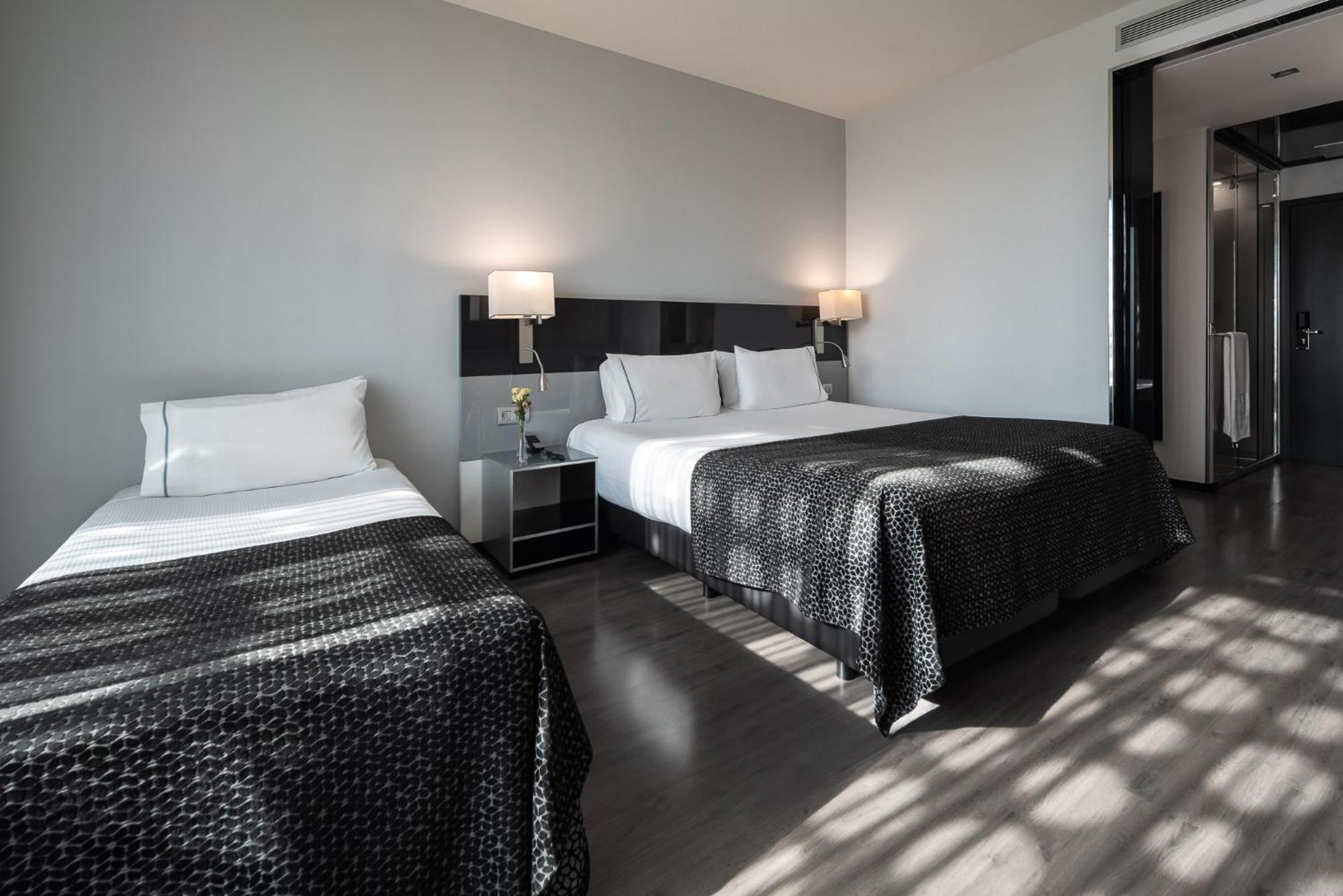 Eurostars Palace Cordoba Ngoại thất bức ảnh A room at the hotel